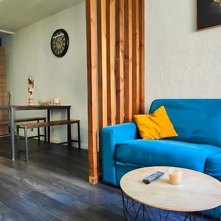 Beautiful Family Studio In Apartment *